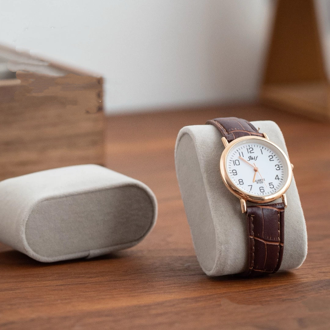 Rerlaur Oskar Walnut Watch Collection Box with Glass Top